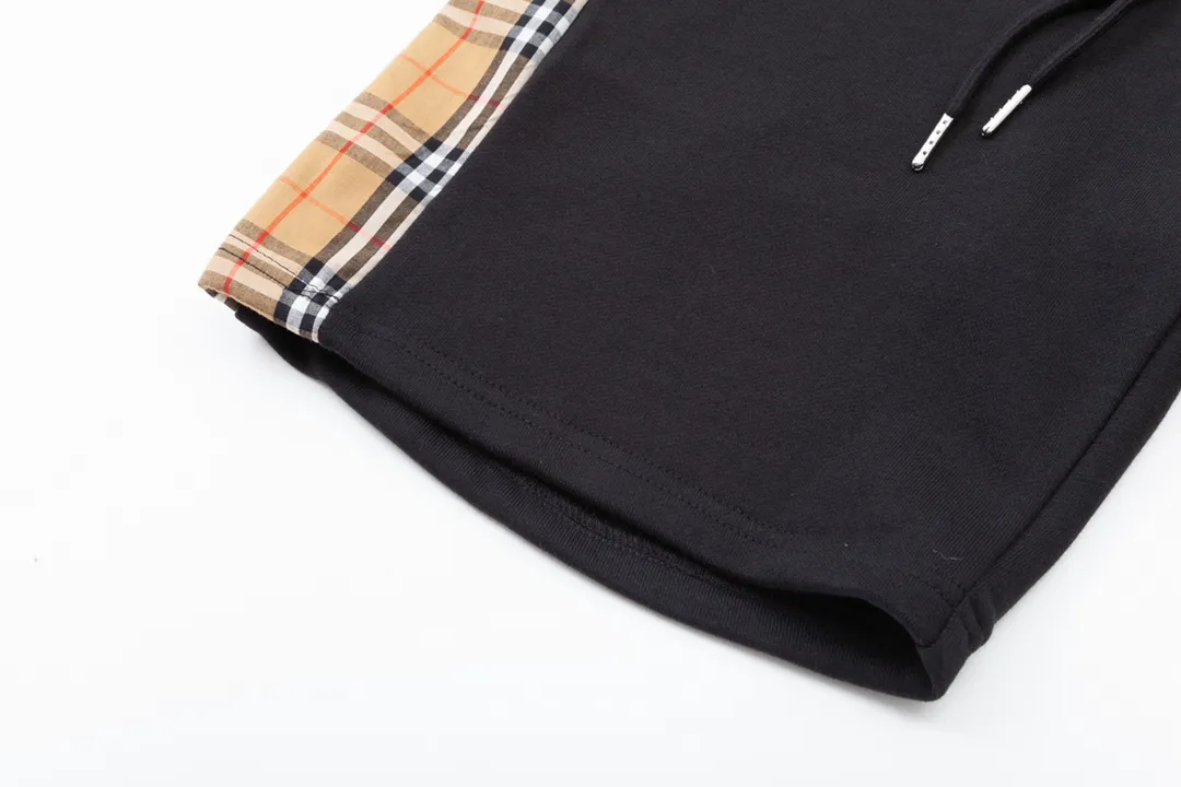 BURBERRY Classic Lo GO 、 Quality 、 、 Breathable Same Style ：Black Sizes： XS Ｓ Ｍ L